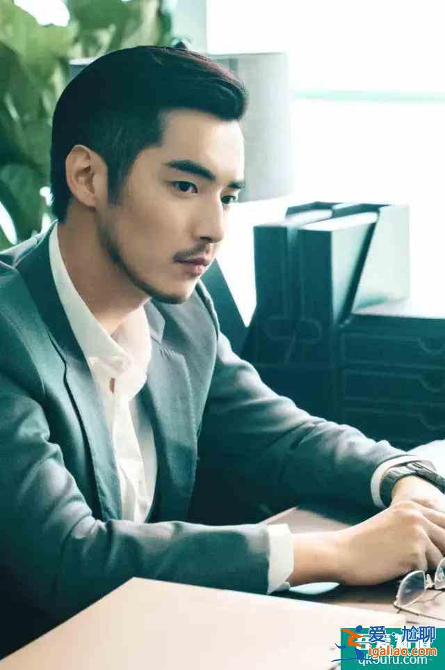 關曉彤新劇被追捧?《二十不惑》長期霸占熱搜榜不是吹的? 關曉彤新劇被追捧?《二十不惑》長期霸占熱搜榜不是吹的?