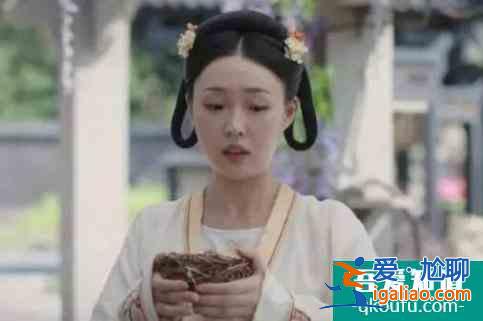 錦繡南歌：她表面是個(gè)傻白甜，但內(nèi)心很陰暗？