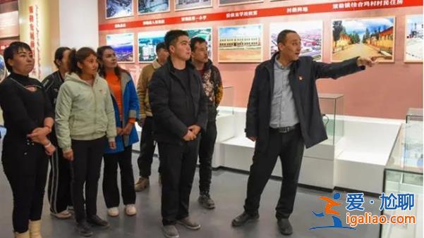 新疆和田地區民族團結館，種下石榴樹開出團結花[田地區民族團結館]？