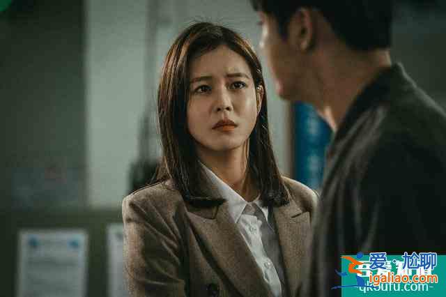 8.2分懸疑韓劇！女主第二集就掛？被連環殺人案嚇得不敢喘氣？