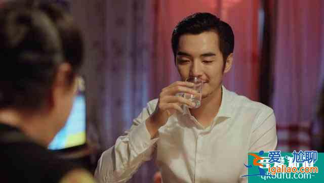 關(guān)曉彤新劇《二十不惑》你根本沒看懂，因為現(xiàn)實遠比劇情更加殘酷？