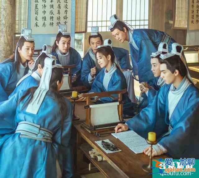鞠婧祎《漂亮?xí)窡岵ィ瑒≈猩裣深佒当恚W(wǎng)友：光看臉就夠了？