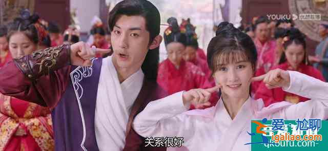 《縈縈夙語亦難求》：自戀少爺追腹黑侍女，反轉不斷，爆笑不止？