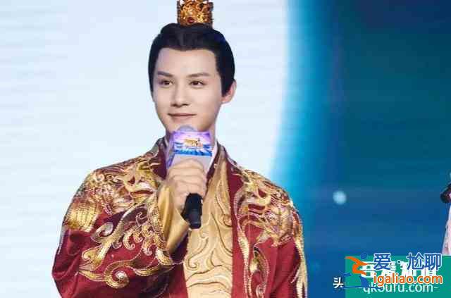 芒果臺(tái)新劇《離人心上》殺青，鄭業(yè)成出演男主角，我卻更關(guān)注女一？