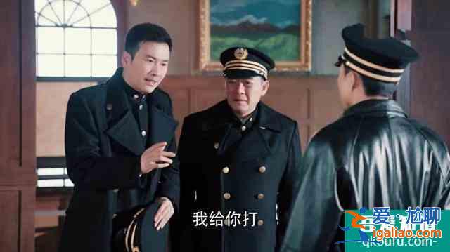 《勝算》秦德龍果然有問題！三處細節預示，唐飛跳崖就栽在他手里？