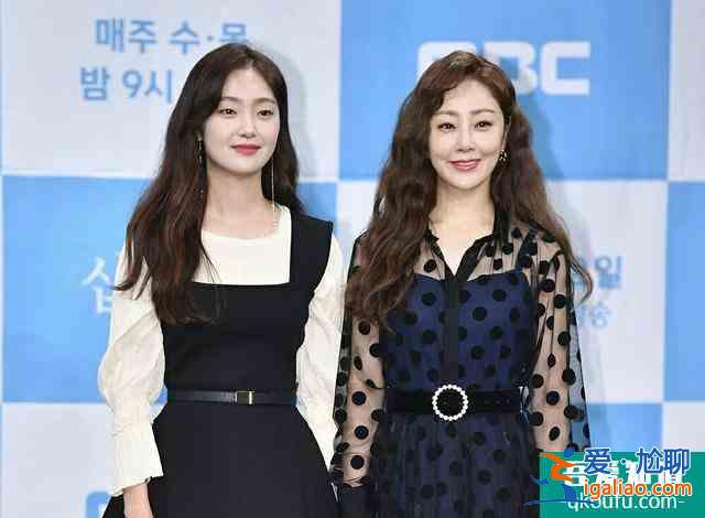 韓國又新播出一部高評分懸疑推理神劇,誰才是讓畫家領盒飯的人!? 韓國又新播出一部高評分懸疑推理神劇,誰才是讓畫家領盒飯的人!?