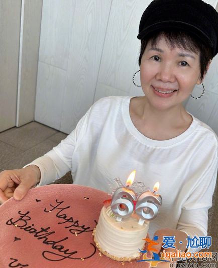 楊丞琳曬66歲母親慶生照 楊丞琳離婚了嗎 與媽媽說分手是哪一集