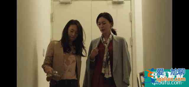 《三十而已》顧佳：完美人妻的背后，其實都是偽裝？