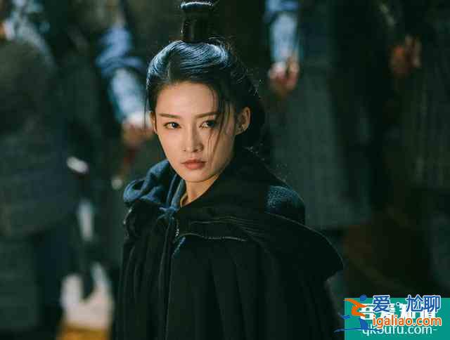 錦繡南歌：李沁黑蓮花人設(shè)討喜，但是bug太多，影帝也救不了？