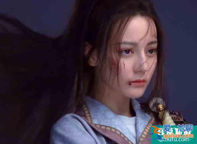 《長歌行》發定妝照，熱巴美如畫中人，和吳磊不像情侶像姐弟？