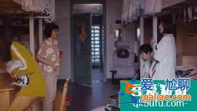 《二十不惑》首播：眾星幫關曉彤宣傳，劇情接地氣，戲外更熱鬧？