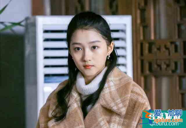 《什剎海》首播被贊，關(guān)曉彤本色出演北京妞，與吳磊一見鐘情組CP？
