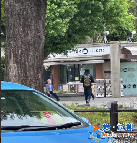 梁朝偉最新情況!長居日本獨自閑逛 劉嘉玲在香港明星富豪聚會