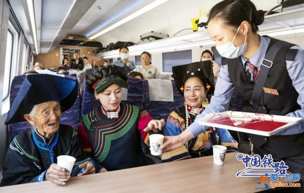 嚴格控制列車超員 努力提升旅客出行體驗？