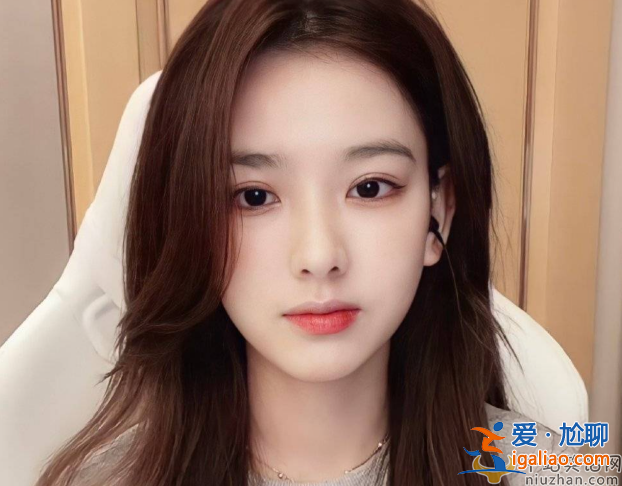 王思聰現(xiàn)在的女友是誰?無縫銜接換新歡女方撞臉孫一寧 網(wǎng)友吐槽腎好