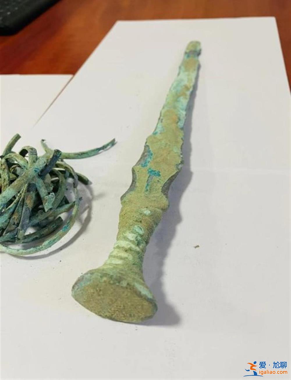 男子路邊花5千多買到戰國青銅劍 收藏一年后捐給博物館獲2千元補助？