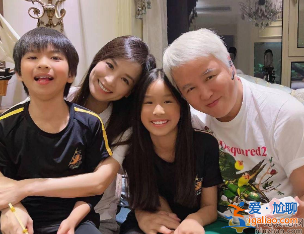 張庭兒女現身為林瑞陽慶生!弟弟林秉翰近照曝光，全家移民新加坡