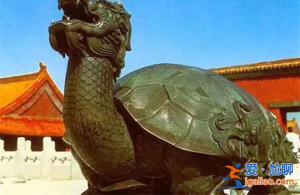 河南一村莊修路挖出大石龜，網(wǎng)友猜測(cè)不是烏龜[ 大石龜]？