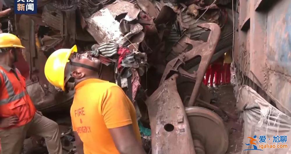 印度列車脫軌相撞事故救援基本結束 事故致至少288人死800多人傷? 印度列車脫軌相撞事故救援基本結束 事故致至少288人死800多人傷?