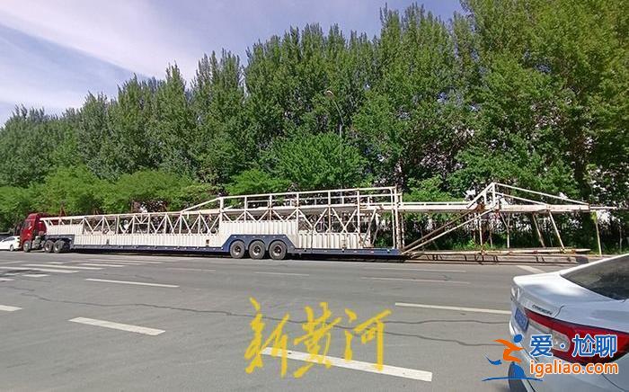 40米長“巨無霸”超國標兩倍 國道收費站不檢查？