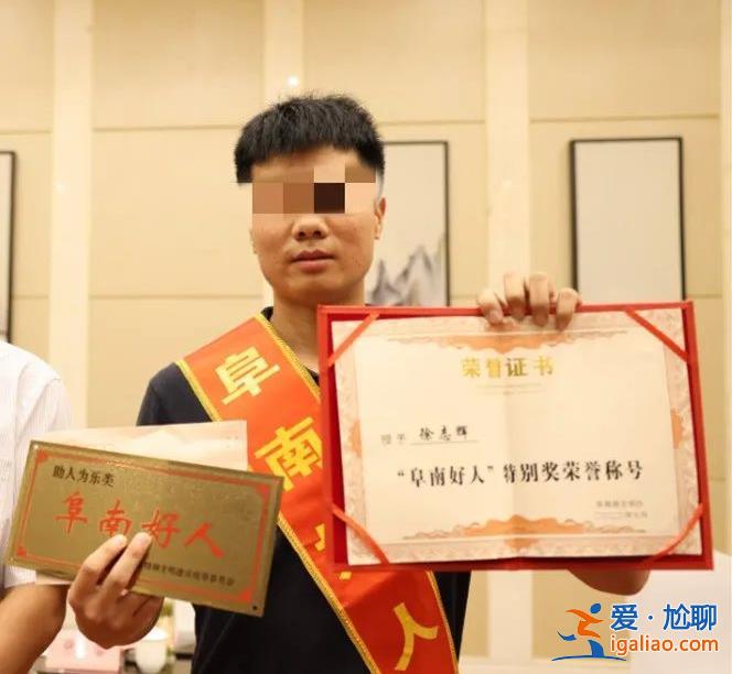 深圳地鐵反虐動物廣告遭投訴 “陰暗角落”再引爭議？