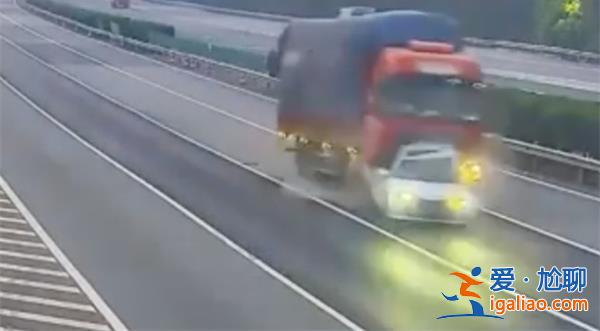 司機高速上吃零食接電話 釀成5人死亡？