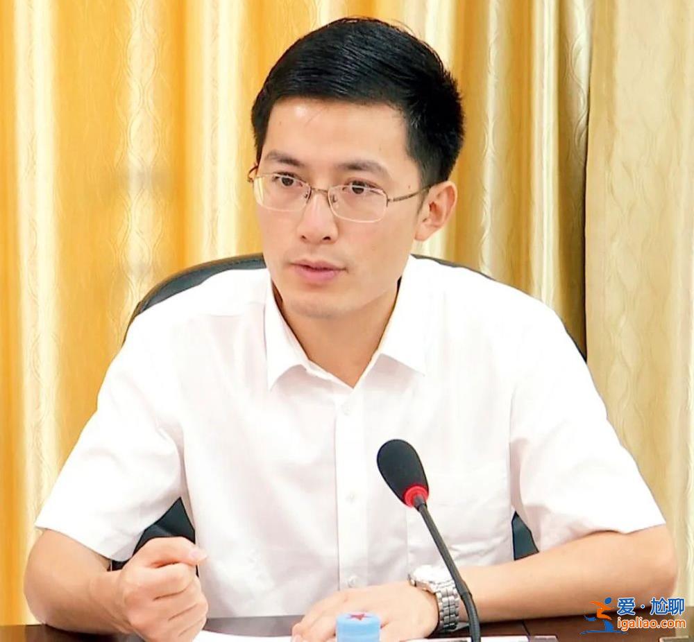 從名校生到廳級干部? 從名校生到廳級干部?