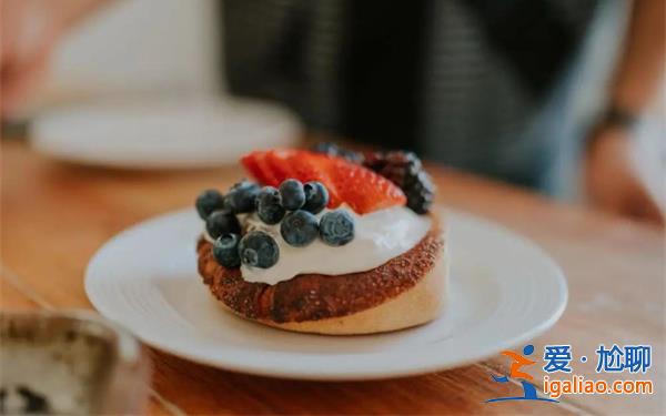 孩子被迫猛喝橄欖油，只為“消滅”這種脂肪，有沒有必要[迫猛喝]？