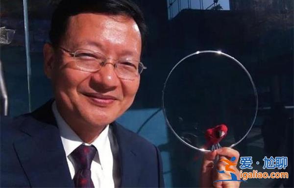 胡錫進(jìn)進(jìn)入A股 李大霄建議 先買基金再買股票 可共同研究？