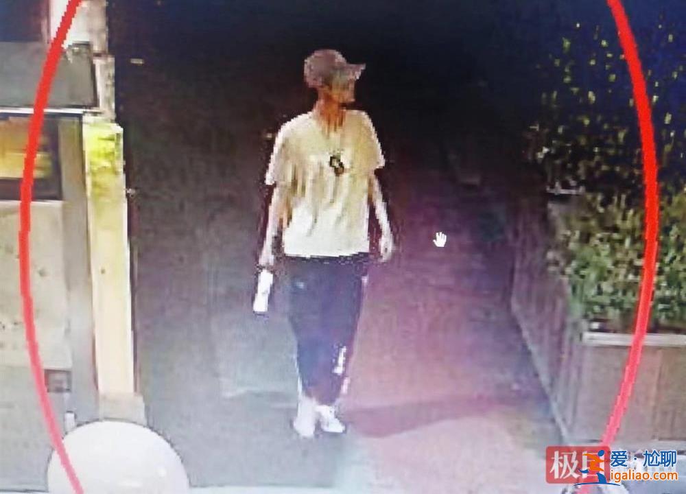 最后身影出現(xiàn)在大橋邊 分?jǐn)?shù)過了二本線？