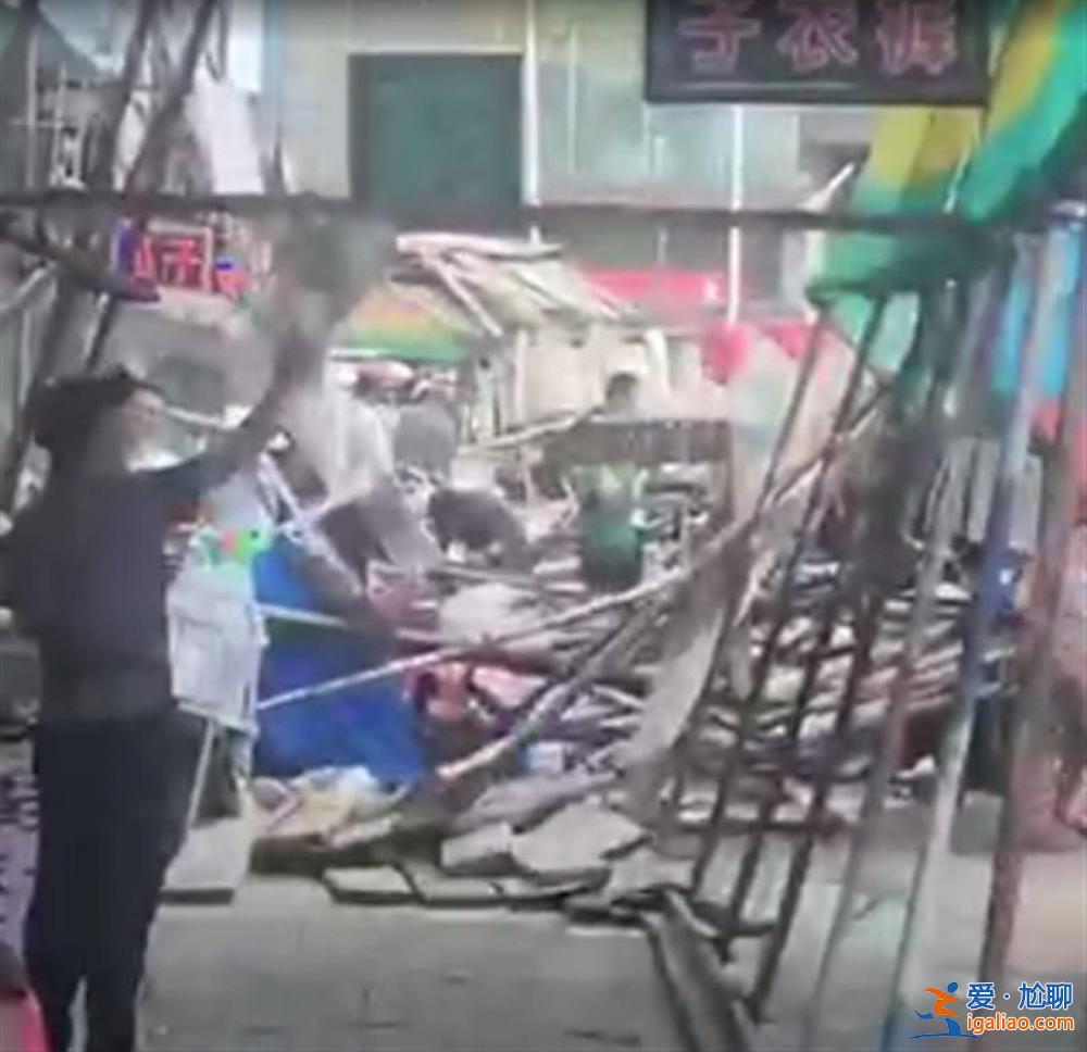 腳手架已建起月余？