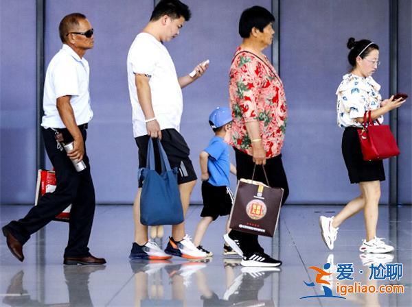 “熱浪”來襲今年暑期旅游成為史上最火假期？