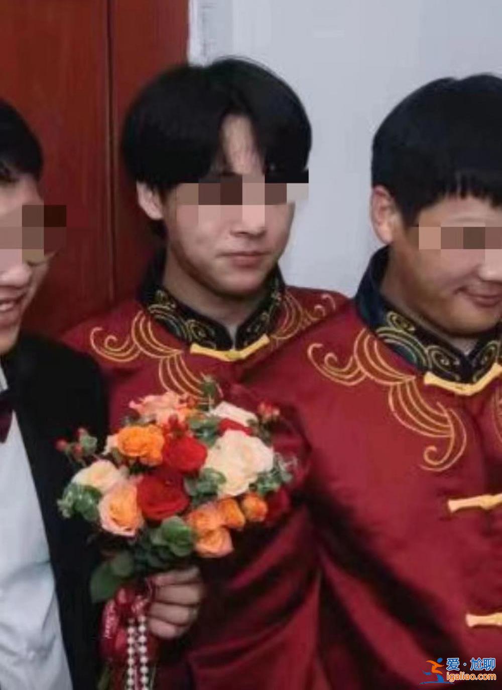 其與家人女友關系融洽 并無債務糾紛？