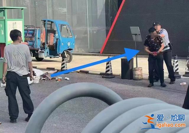 在長沙街頭 他殺害了妻子？