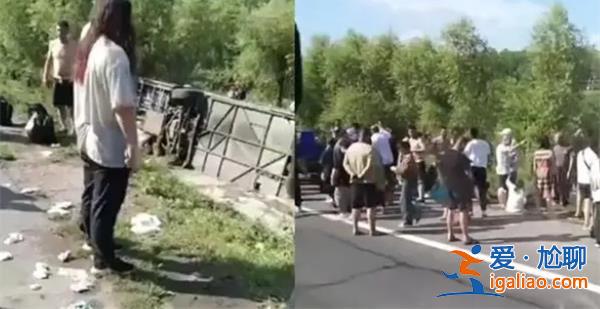 哈爾濱一載20多人客車翻進壕溝 汽車翻進溝里怎么辦？