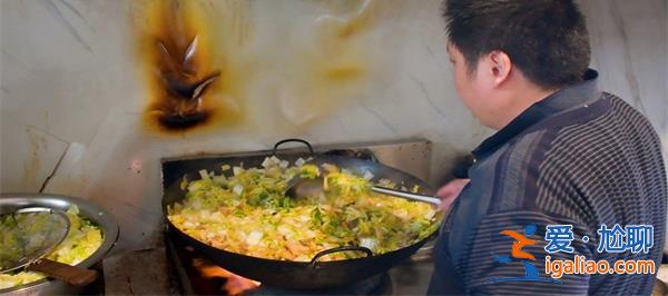 山東大哥小攤11元能炒3個菜，11元炒3個菜很便宜嗎[菜品價格]？