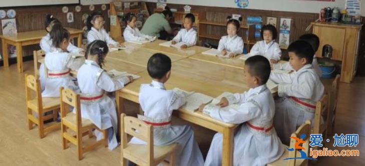 事關(guān)中央重大決策部署!內(nèi)蒙古書(shū)記就“書(shū)同文、語(yǔ)同音”工作提新要求? 事關(guān)中央重大決策部署!內(nèi)蒙古書(shū)記就“書(shū)同文、語(yǔ)同音”工作提新要求?