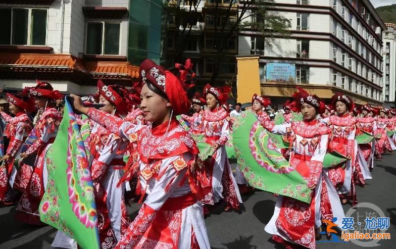 四川阿壩州成立70周年“非遺展演”開幕？