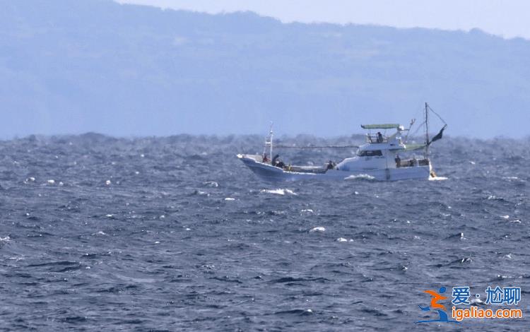 美方稱墜毀的駐日美軍“魚鷹”運輸機上8人全部死亡？