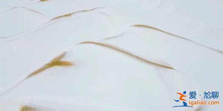 沙海變成了雪海 塔克拉瑪干沙漠下雪了？