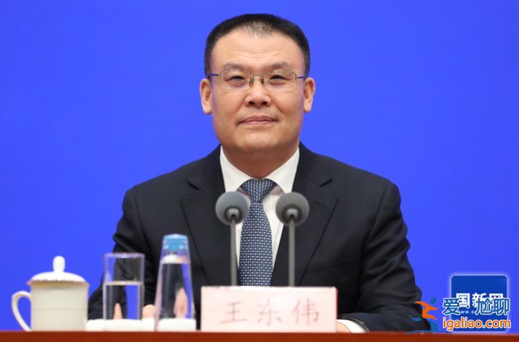 31個省份財政收入全部實現(xiàn)正增長 去年全國一般公共預算收入突破21萬億元？