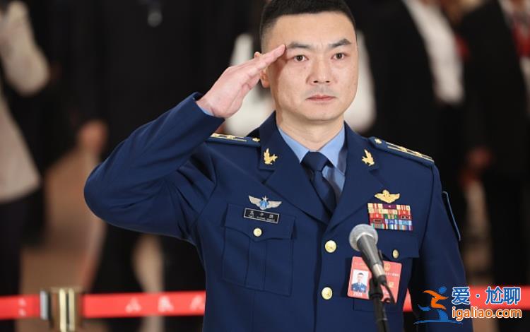 熱議中國制造、文物保護(hù)等話題? 熱議中國制造、文物保護(hù)等話題?