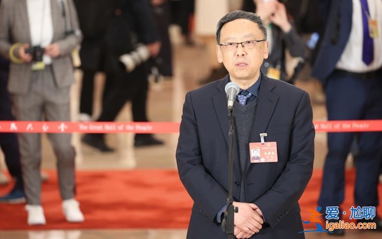 熱議中國制造、文物保護(hù)等話題? 熱議中國制造、文物保護(hù)等話題?