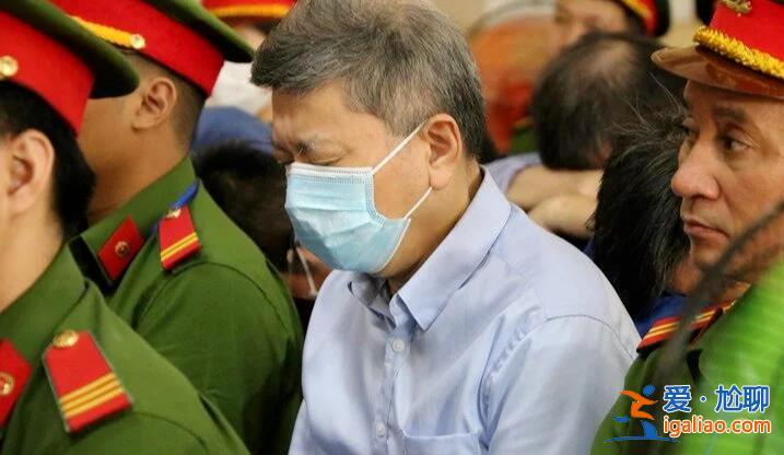 被控詐騙900億元 自稱在銀行領域無任何知識經驗？