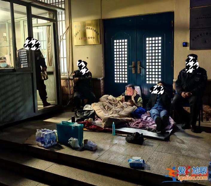 病毒學家被曝睡在實驗室門口 上海公衛中心稱會妥善安置 本人已受聘廣州一研究院？