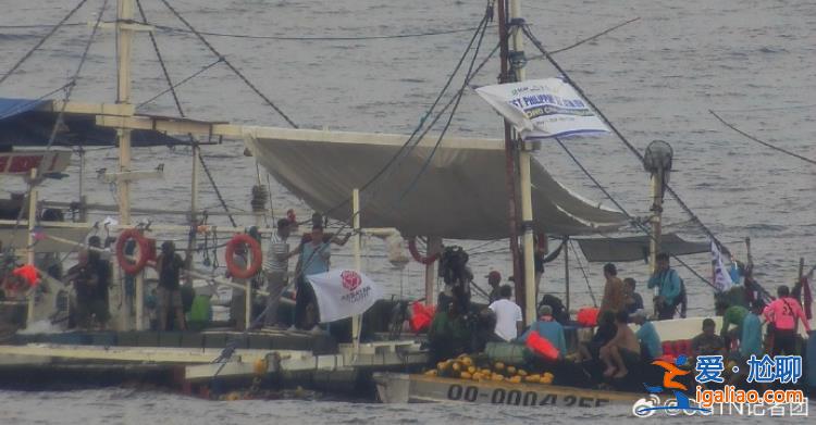 菲律賓多艘船只在我黃巖島鄰近海域非法聚集 中國海警加強現場監(jiān)視取證？