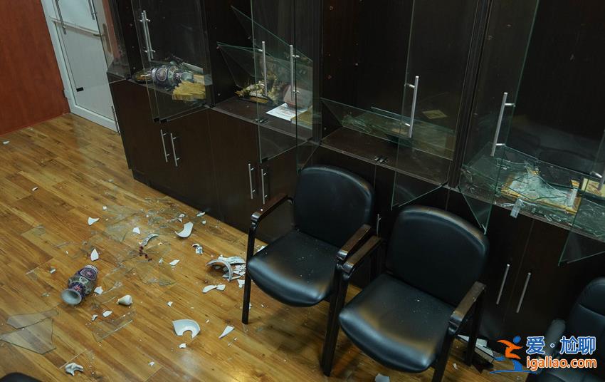 現場圖片!多枚航彈爆炸致我赴黎維和部隊營區受損? 現場圖片!多枚航彈爆炸致我赴黎維和部隊營區受損?