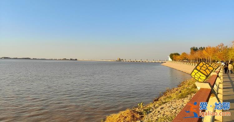 內蒙古烏海市客運樞紐耗資2億建成3年沒賣過票 未投運就面臨轉型？