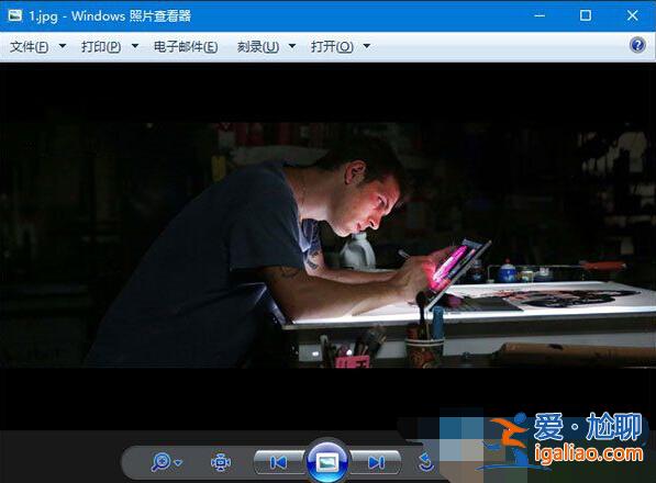 Win10系統照片查看器背景顏色怎么修改?? Win10系統照片查看器背景顏色怎么修改??