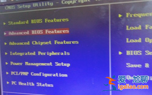 win10電腦啟動時bootmgr is missing怎么辦？